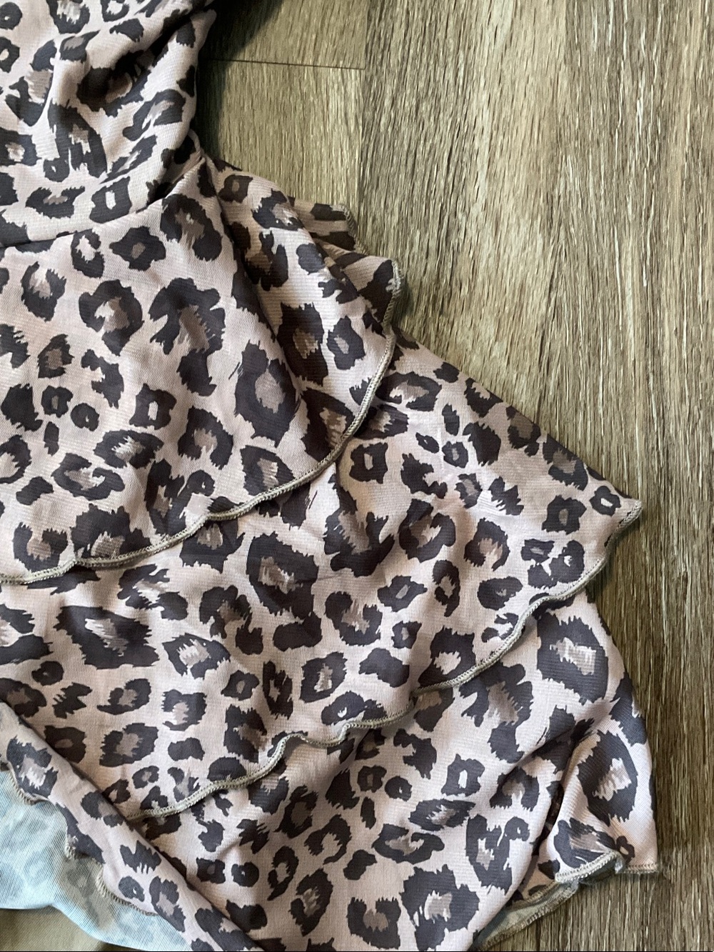 Leopard Print Halter Ruffle Romper - Picture 5 of 8